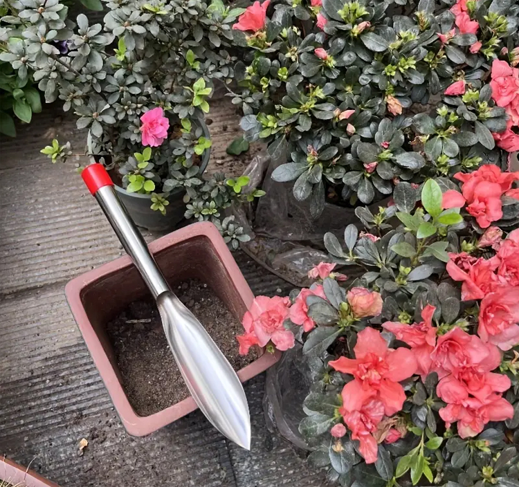 Garden weed remover-shovel